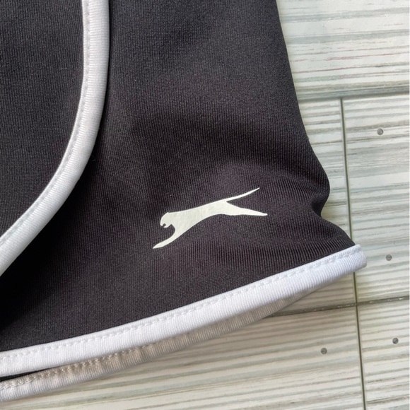 Slazenger Black Athletic Wrap front Skort with White Trim size xs - Picture 4 of 10